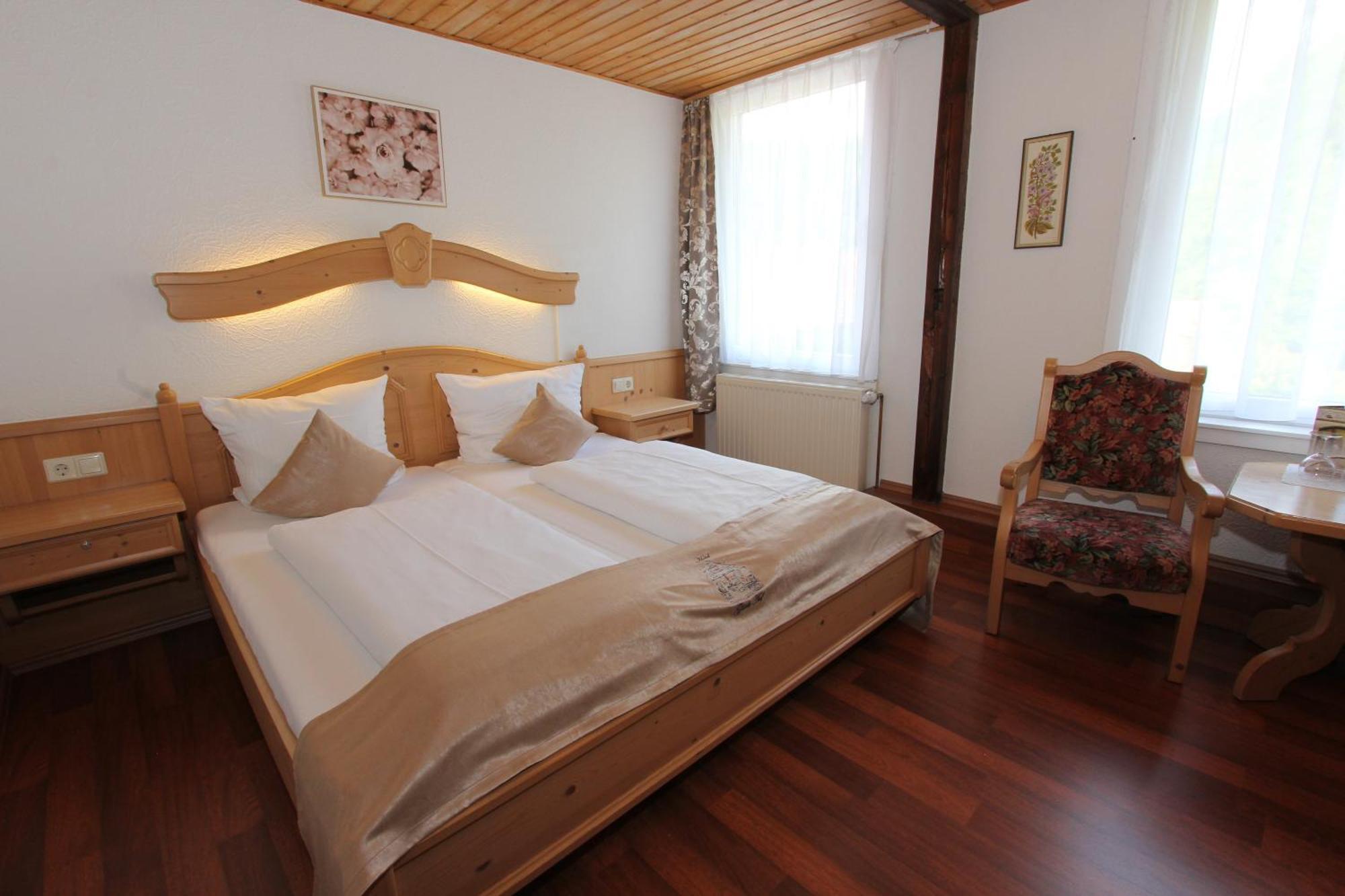 באד גרונד Hotel Glueck Auf & Buergerkeller מראה חיצוני תמונה