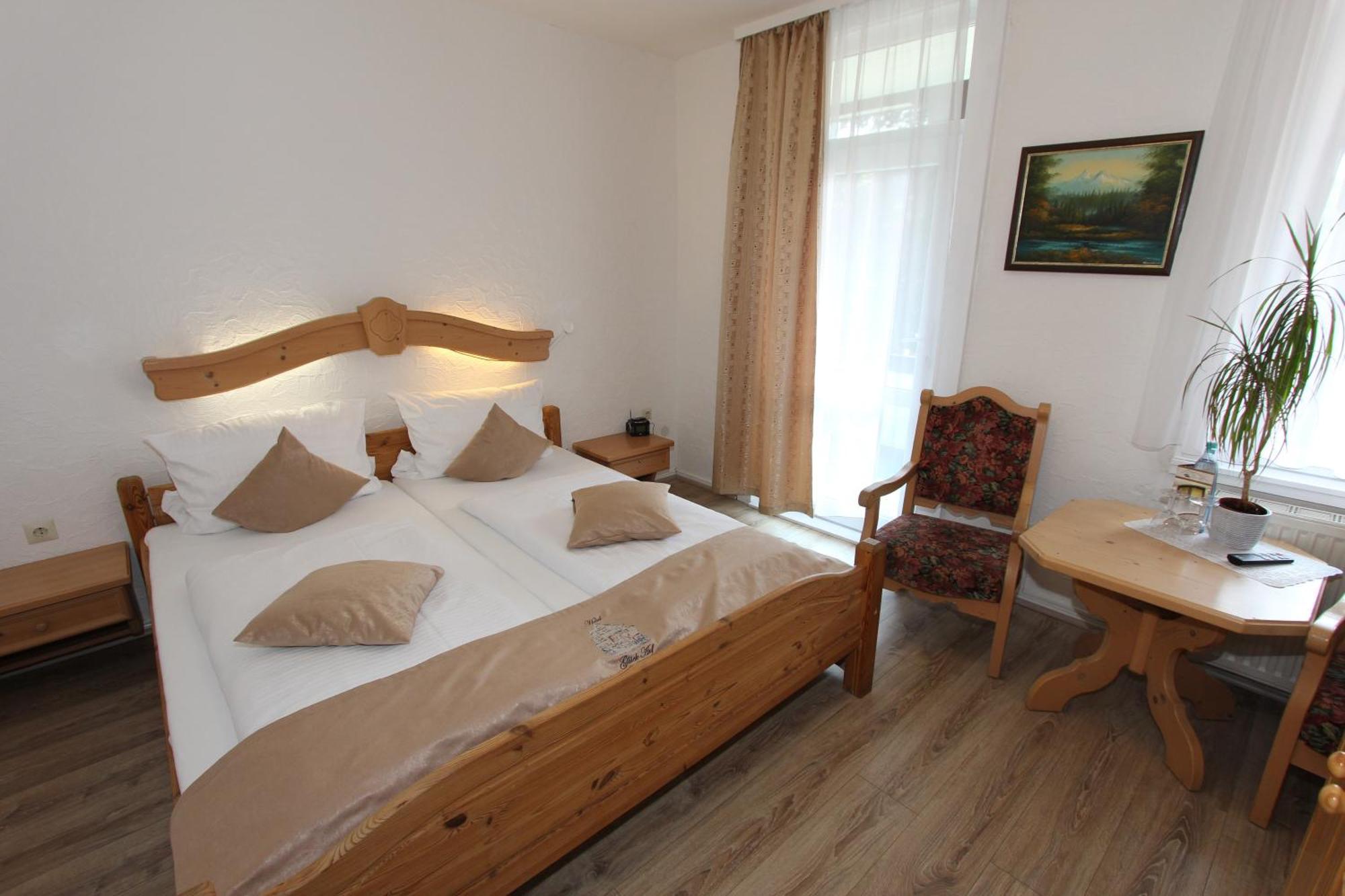 באד גרונד Hotel Glueck Auf & Buergerkeller מראה חיצוני תמונה